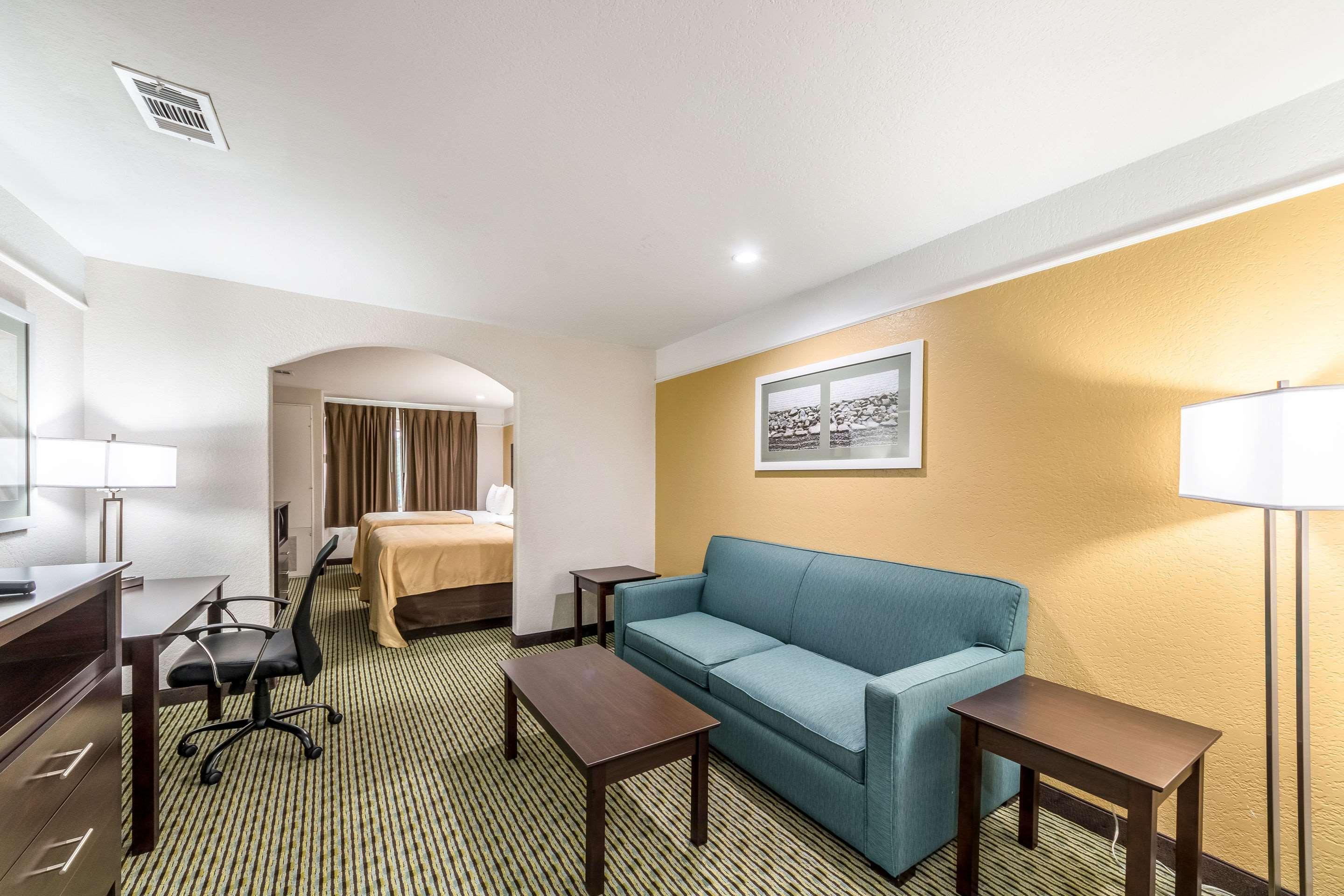 Quality Inn & Suites Seaworld North San Antonio Eksteriør billede