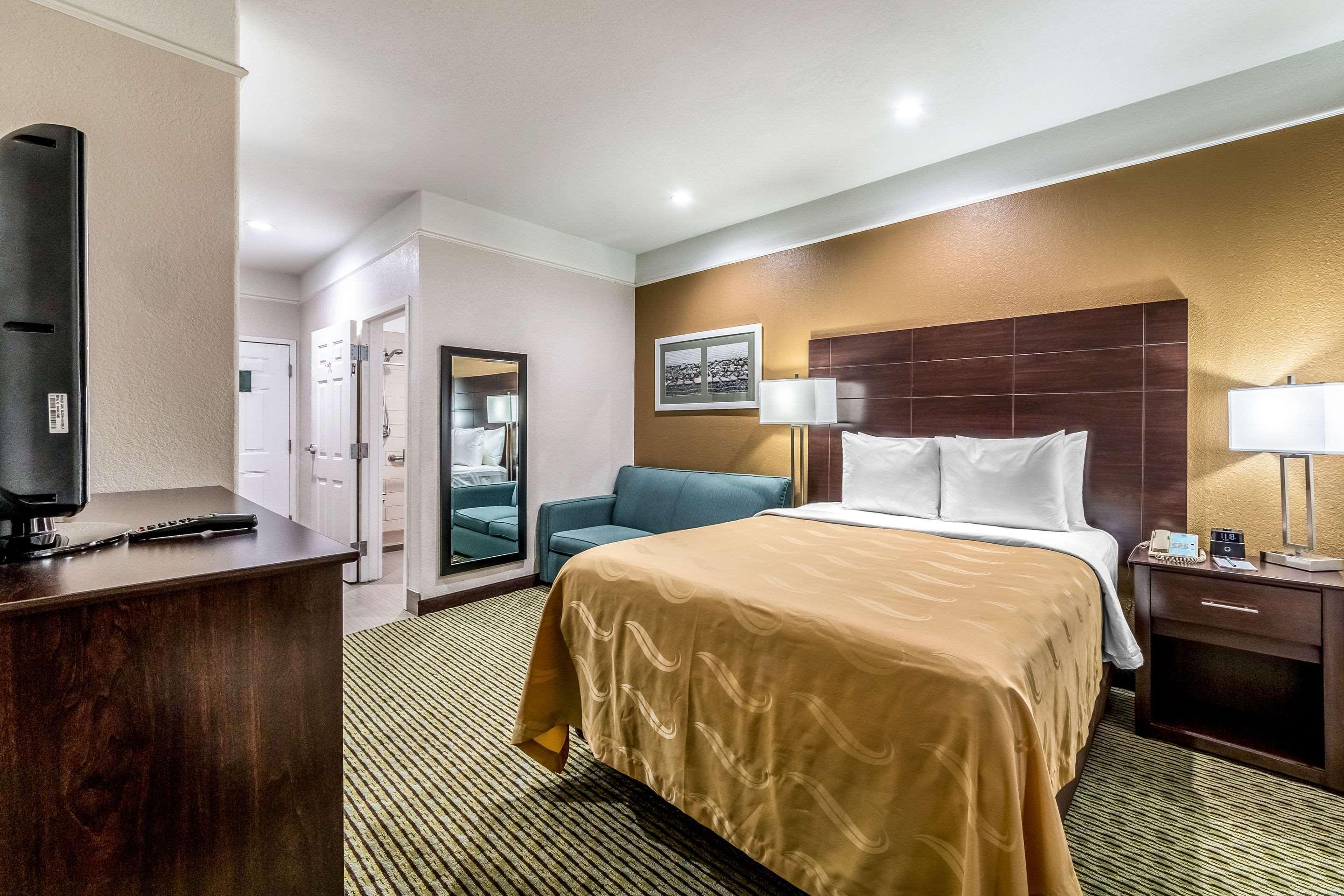 Quality Inn & Suites Seaworld North San Antonio Eksteriør billede